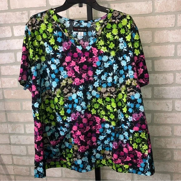 NWT Koi Basics multi color floral pattern V neck short sleeve scrub top - Picture 6 of 16